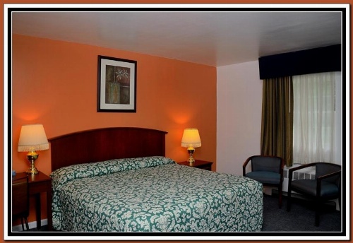 The Cardinal Inn image 2